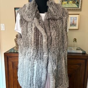 Bagatelle Luxe Faux Chinchilla Ombre Fur Vest | Luxe - NWOT